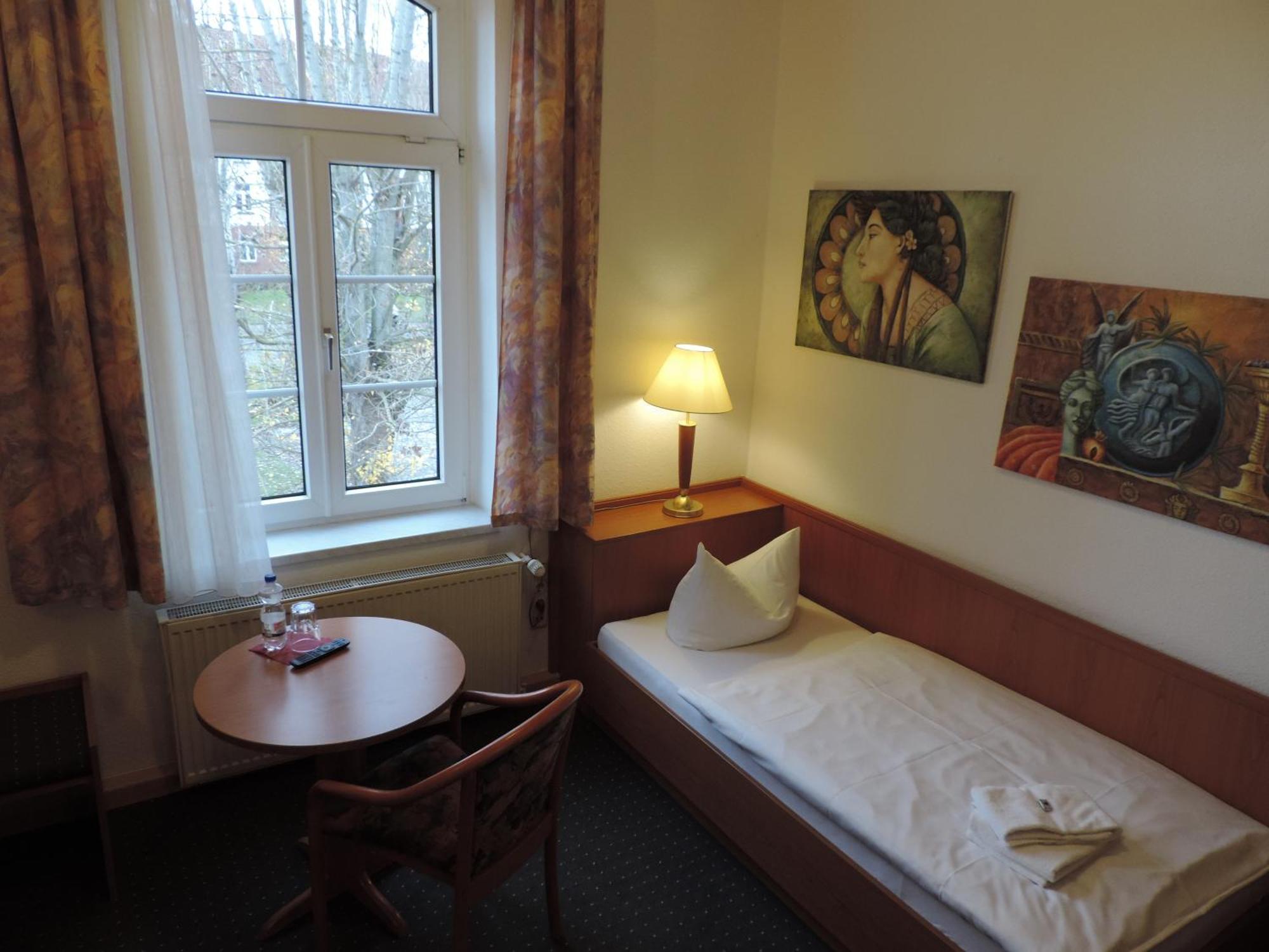 Hotel Carl Von Clausewitz بورغ باي ماغدبورغ الغرفة الصورة